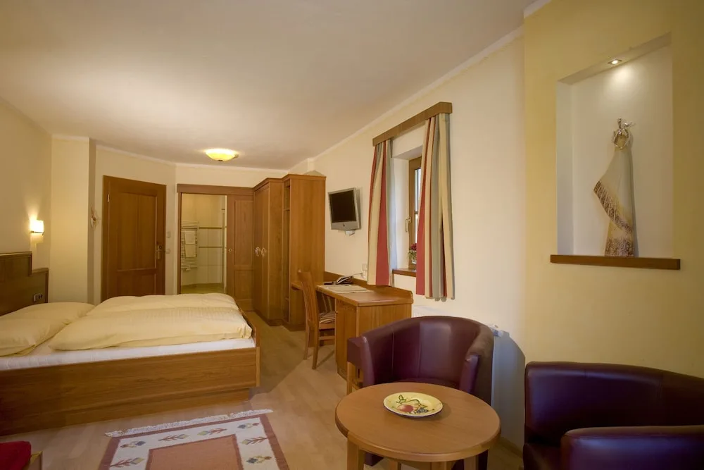 Hotel Sallerhof in Groedig, Austria - photo 5