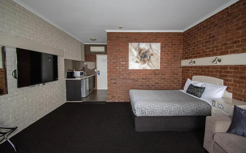 Albury Townhouse Motel in Albury, Australia - photo 5