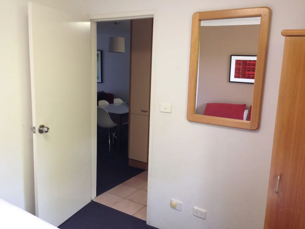Adina Serviced Apartments Canberra Kingston in Kingston, Australia - photo 3