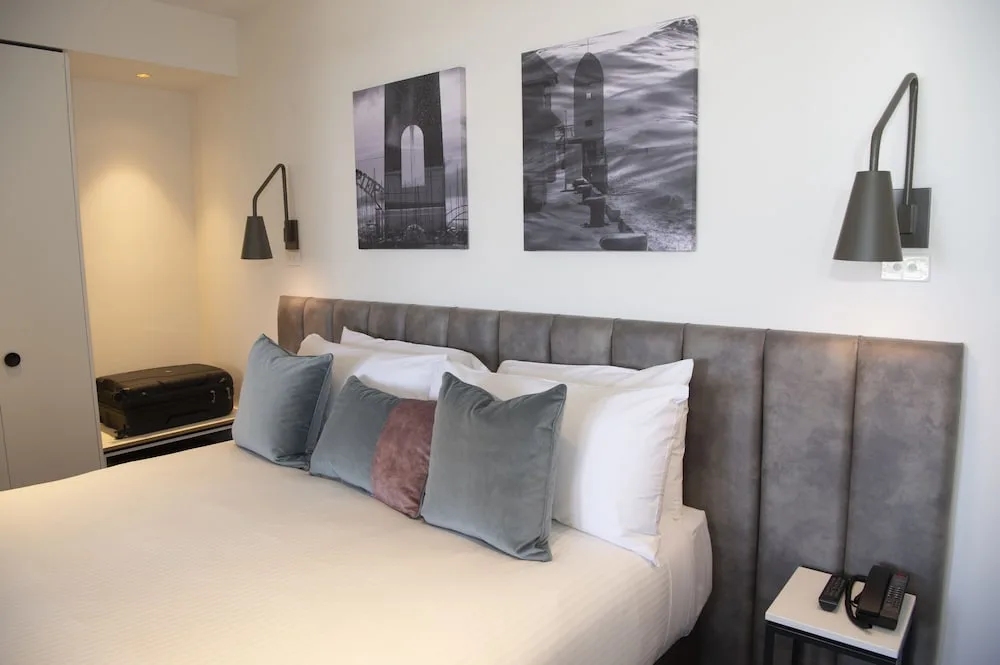 Oaks R Suites Geelong in Geelong, Australia - photo 3