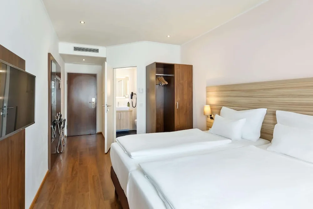 Four Points Flex by Sheraton Salzburg Messe in Salzburg, Austria - photo 3