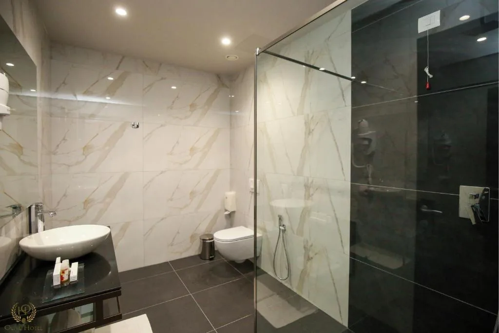 Hotel Olive in Vlore, Albania - photo 2