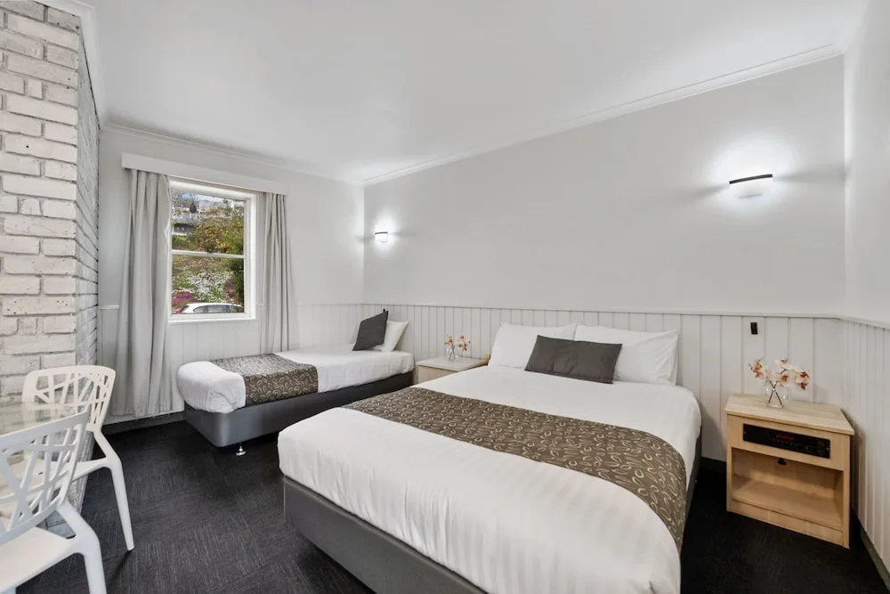 Comfort Inn Coach House Launceston in Launceston, Australia - photo 3