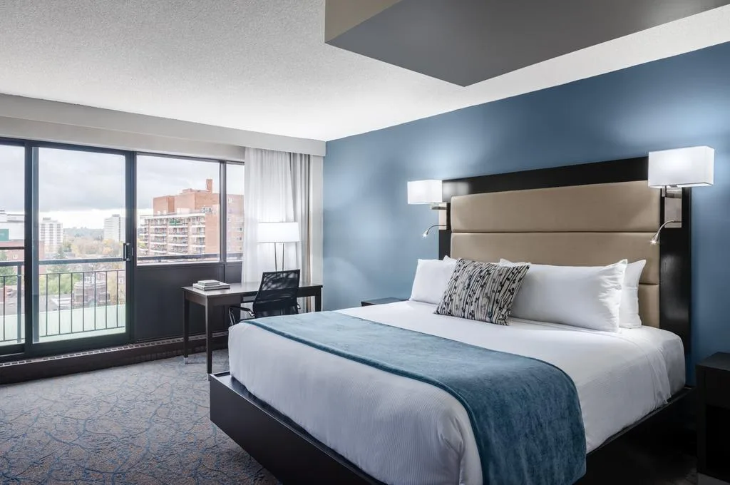 Ottawa Embassy Hotel & Suites