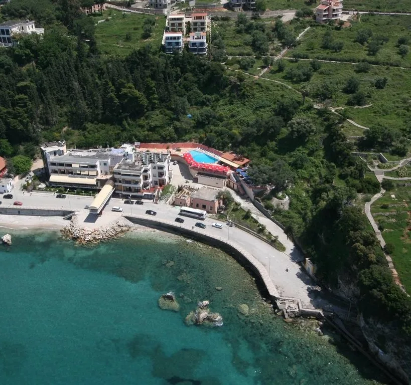 New York in VLORE, ALBANIA - photo 4