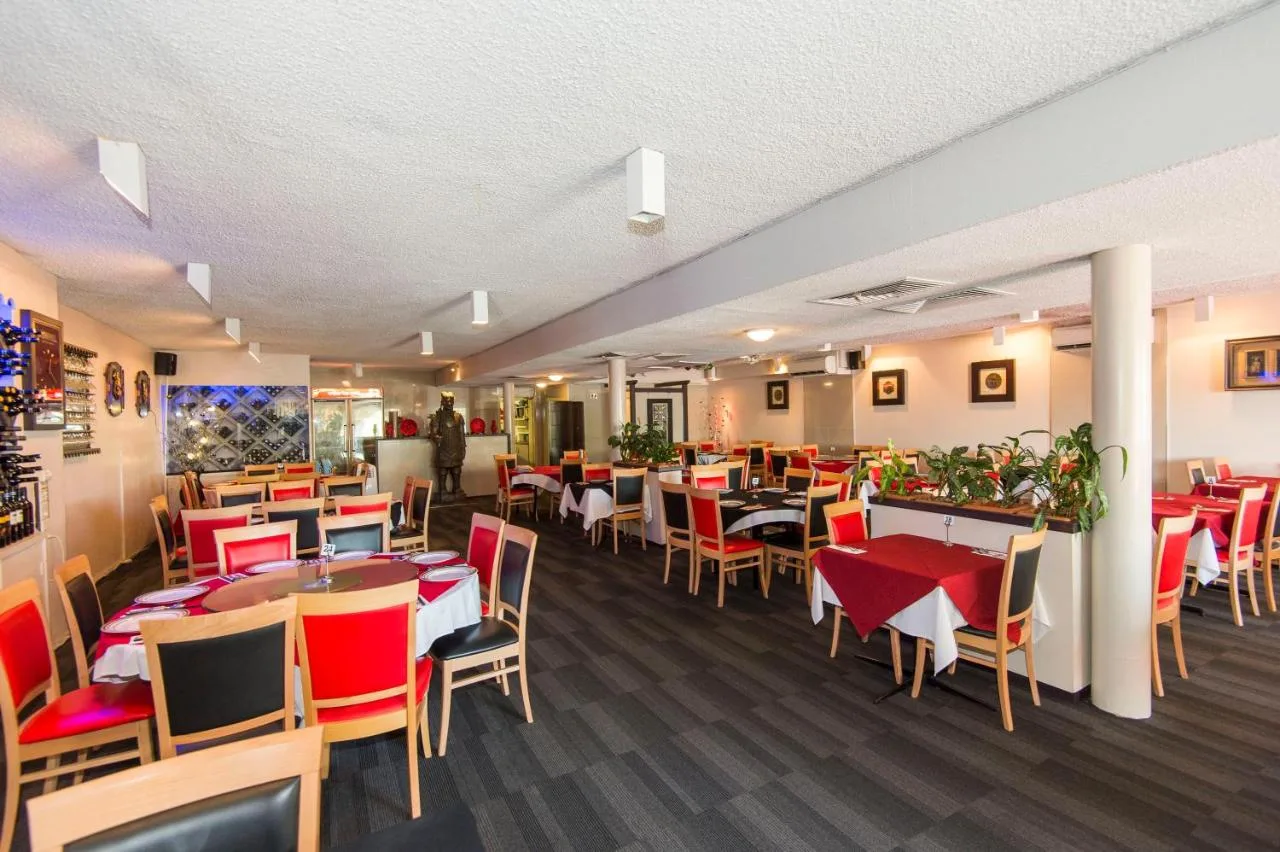 Coral Sands Motel in Mackay, Australia - photo 4