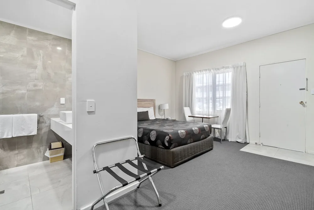 Quality Hotel Sherbourne Terrace in Shepparton, Australia - photo 3