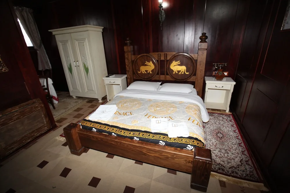 Hotel Iliada in Tirana, Albania - photo 5