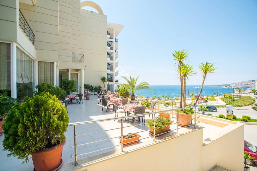 OASIS in Saranda, Albania - photo 4