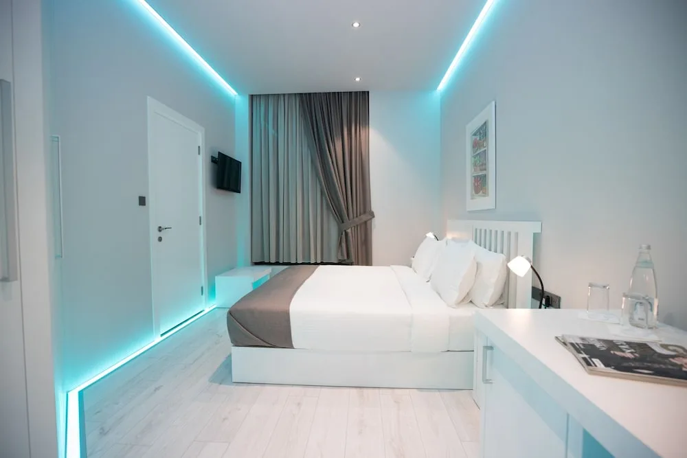 Metro Hotel Tirane in TIRANA, ALBANIA - photo 5