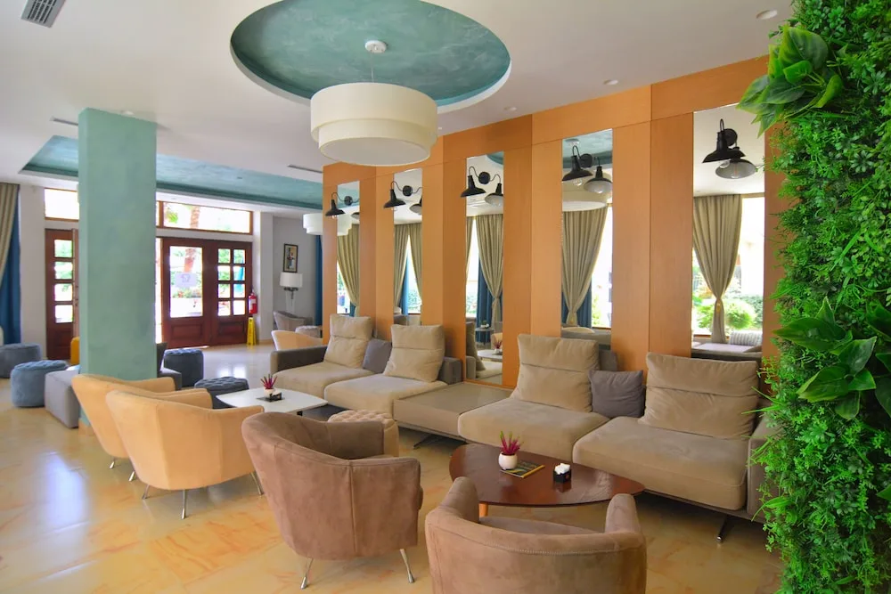 Sandy Beach Resort