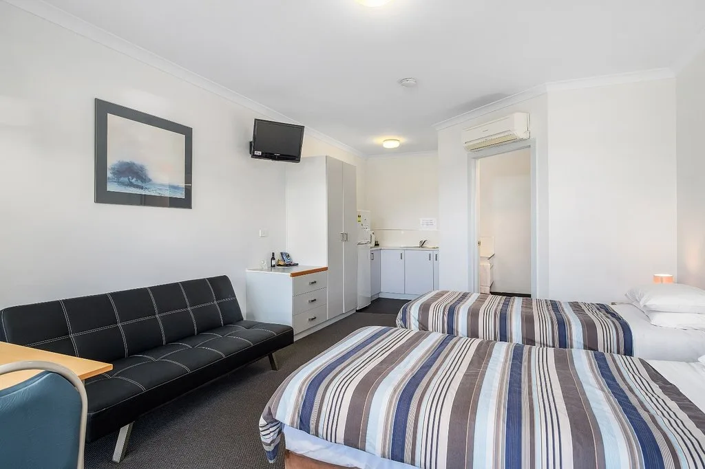 Southern Lights Hotel in Tasmania - TAS, Australia - photo 2