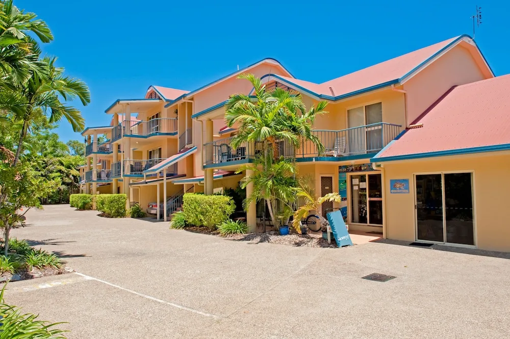 at Beach Court Holiday Villas in Great Barrier Reef-Whitsundays - QLD, Australia - photo 2