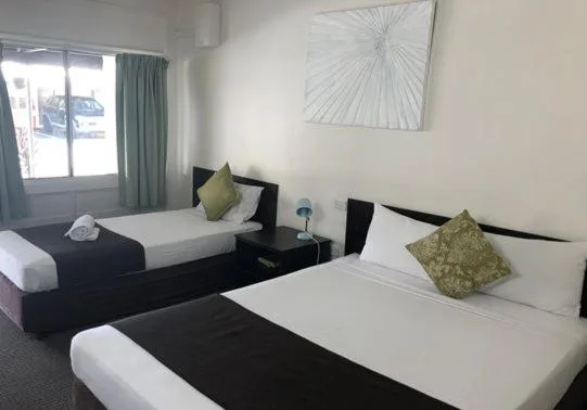 Coral Sands Motel in Mackay, Australia - photo 2