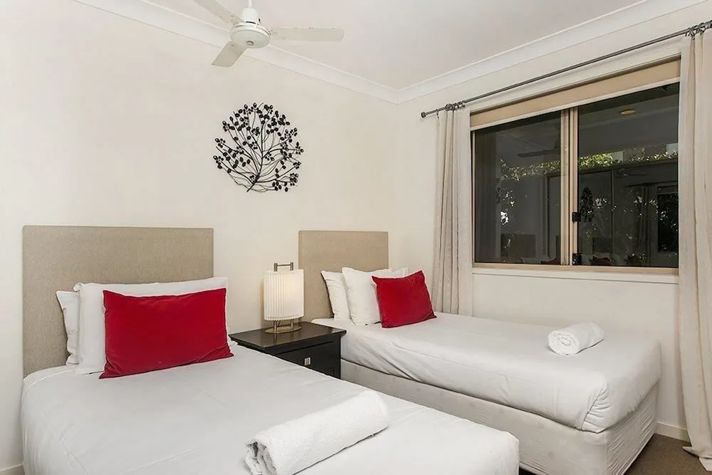 Byron Lakeside Holiday Apartments in Byron Bay, Australia - photo 3