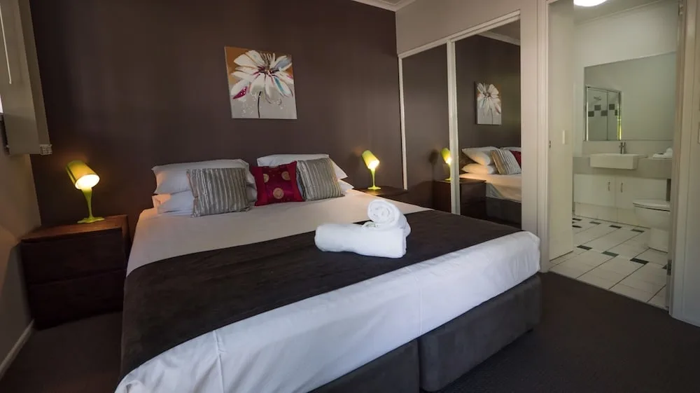 Marlin Cove Resort in Trinity Beach, Australia - photo 5