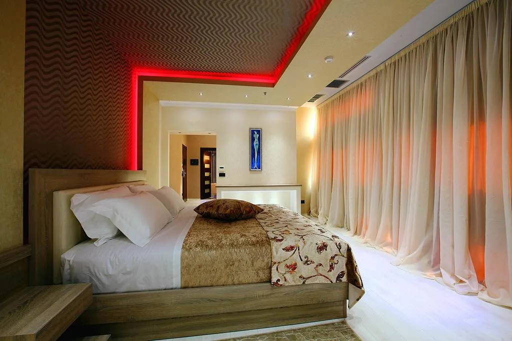 Partner in VLORE, ALBANIA - photo 4