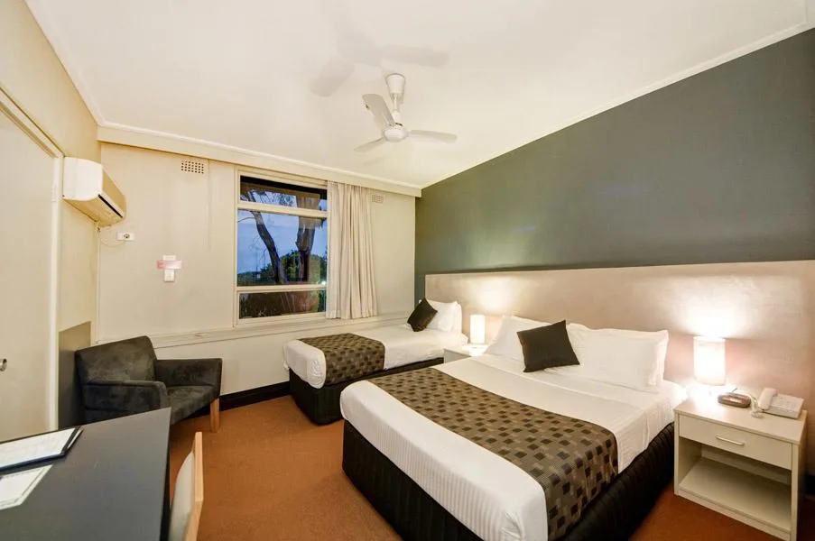 Statesman Hotel