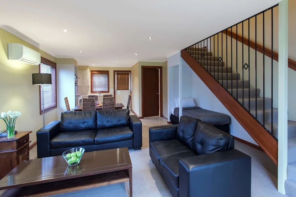 Best Western Colonial Village Motel in WARRNAMBOOL, Australia - photo 4