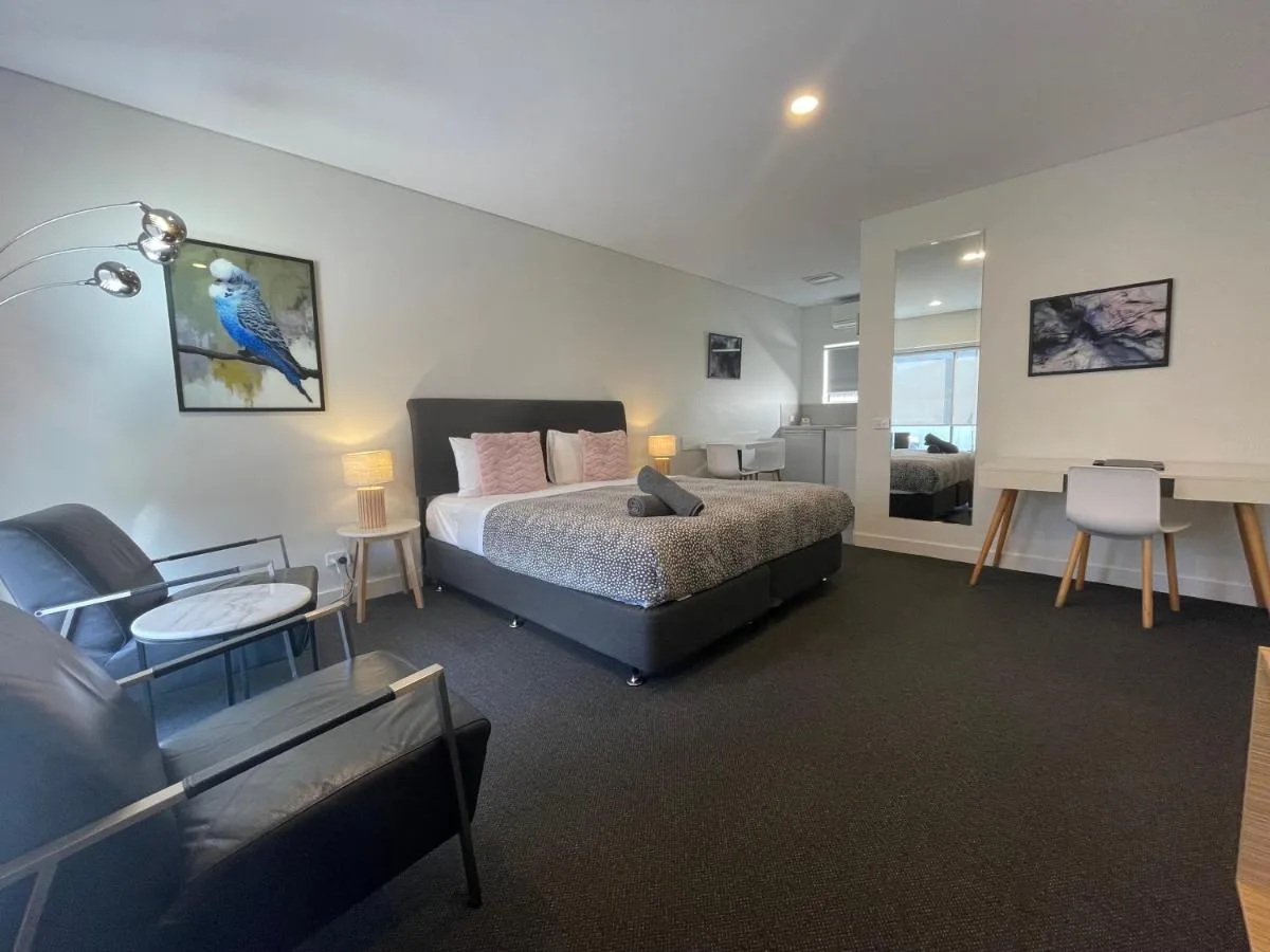 Coastal Motel in Apollo Bay, Australia - photo 4
