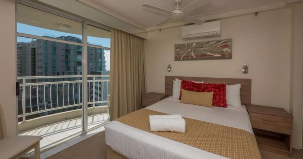 2nd Avenue Beachside Apartments in Burleigh Heads, Australia - photo 5