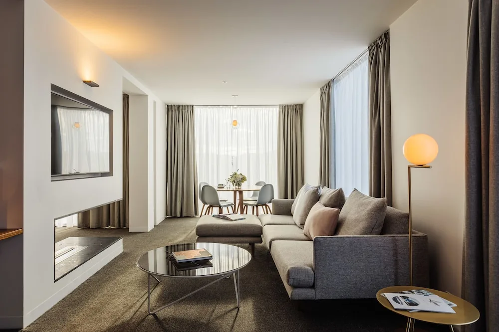 MACq 01 Hotel in Hobart 7000, Australia - photo 4