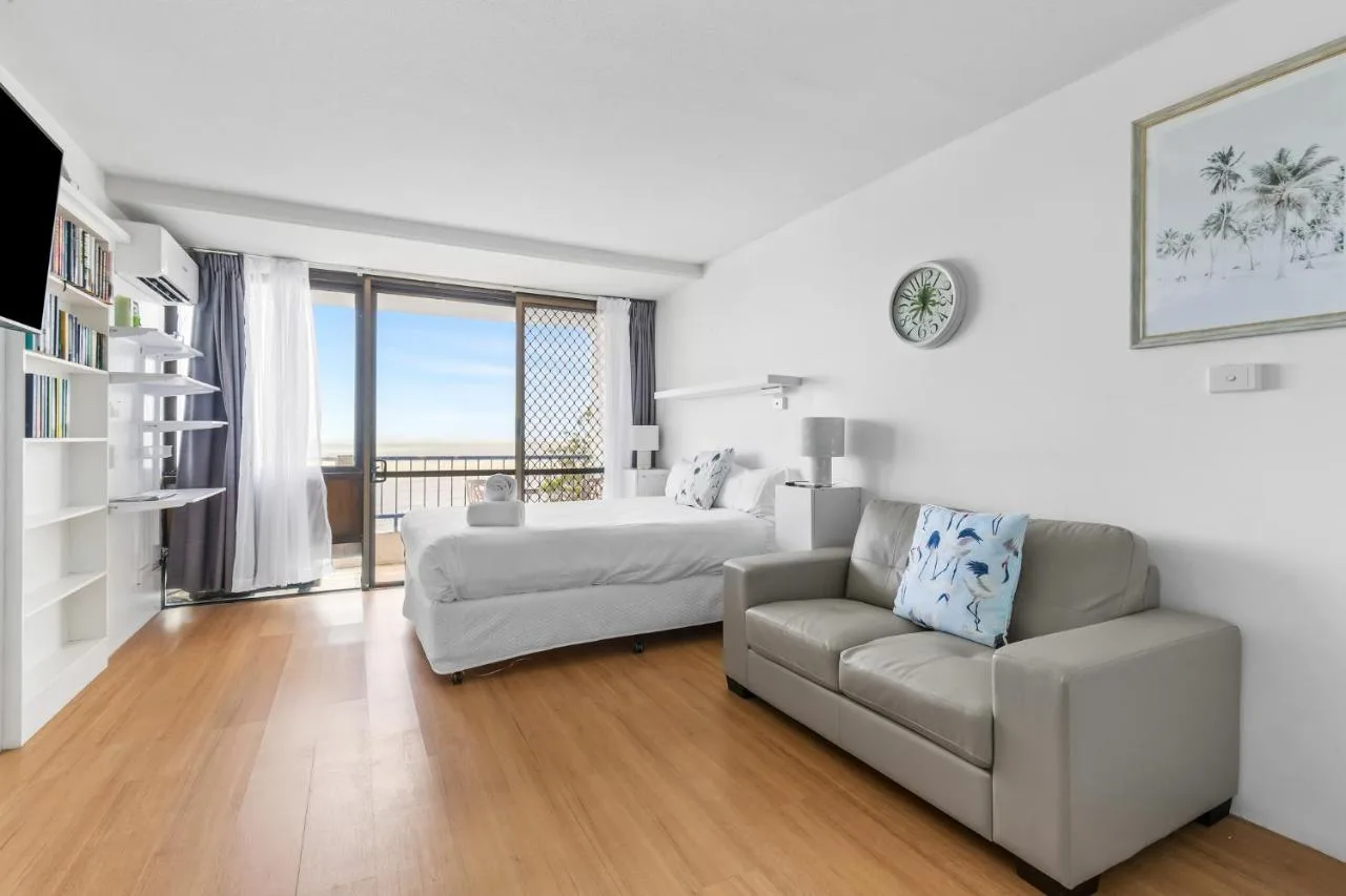 Bayview Tower in Yeppoon, Australia - photo 3