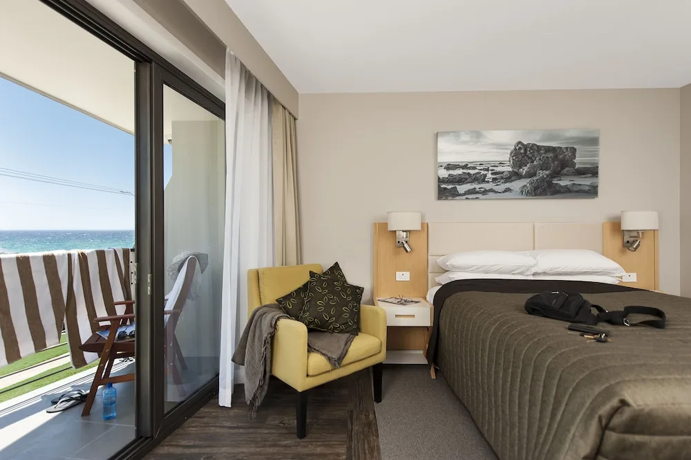Allure on Ocean Motel in Mollymook, Australia - photo 4