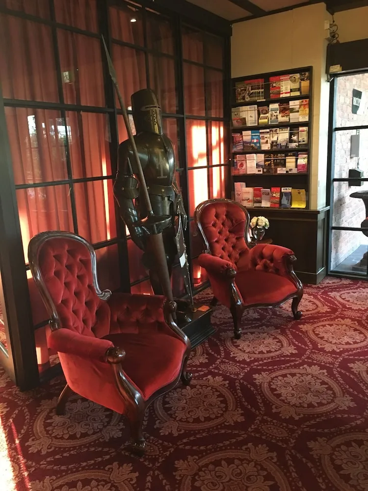 Albury Manor House in Albury, Australia - photo 2