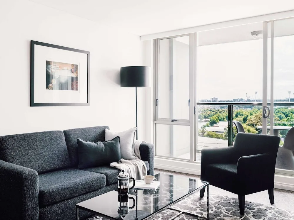 Quay West Suites Melbourne in Southbank, Australia - photo 4