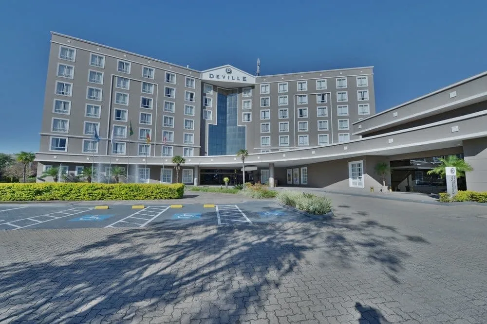 Hotel Deville Prime Porto Alegre