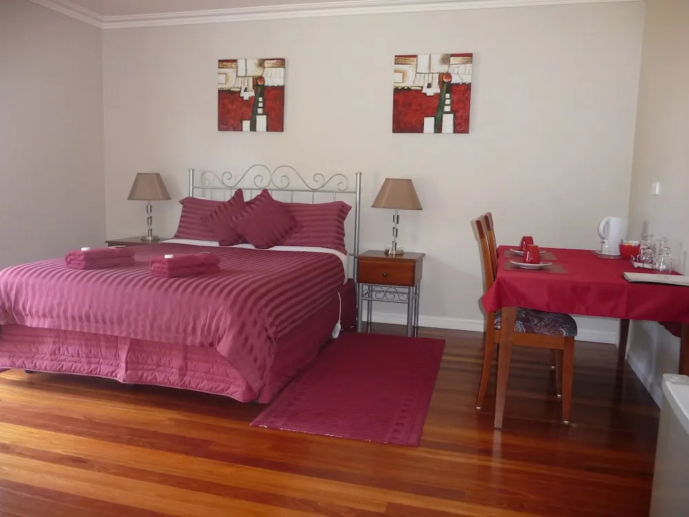 Angela's Beach Stays in Apollo Bay, Australia - photo 5