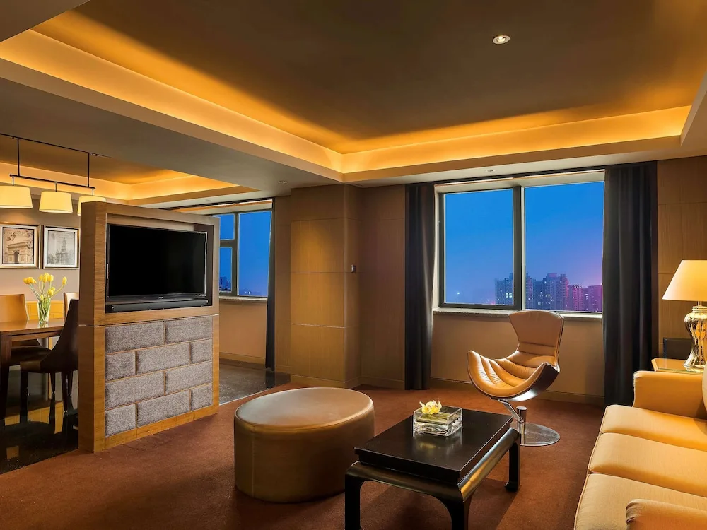 Sofitel Zhengzhou International in Zhengzhou, China - photo 3
