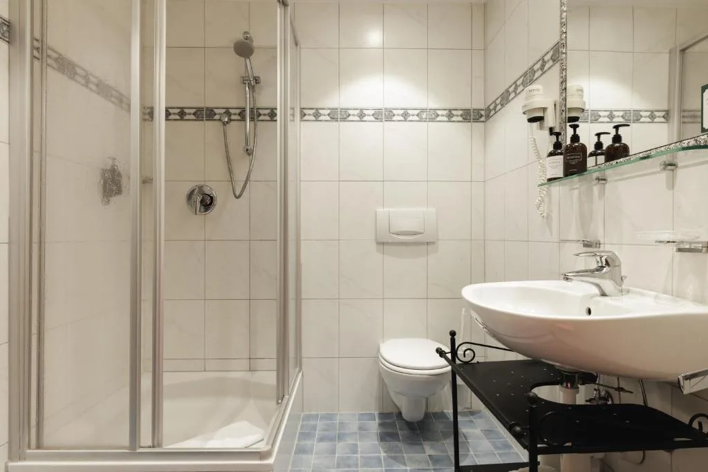 Hotel Kohlerhof in Hart im Zillertal, Austria - photo 2