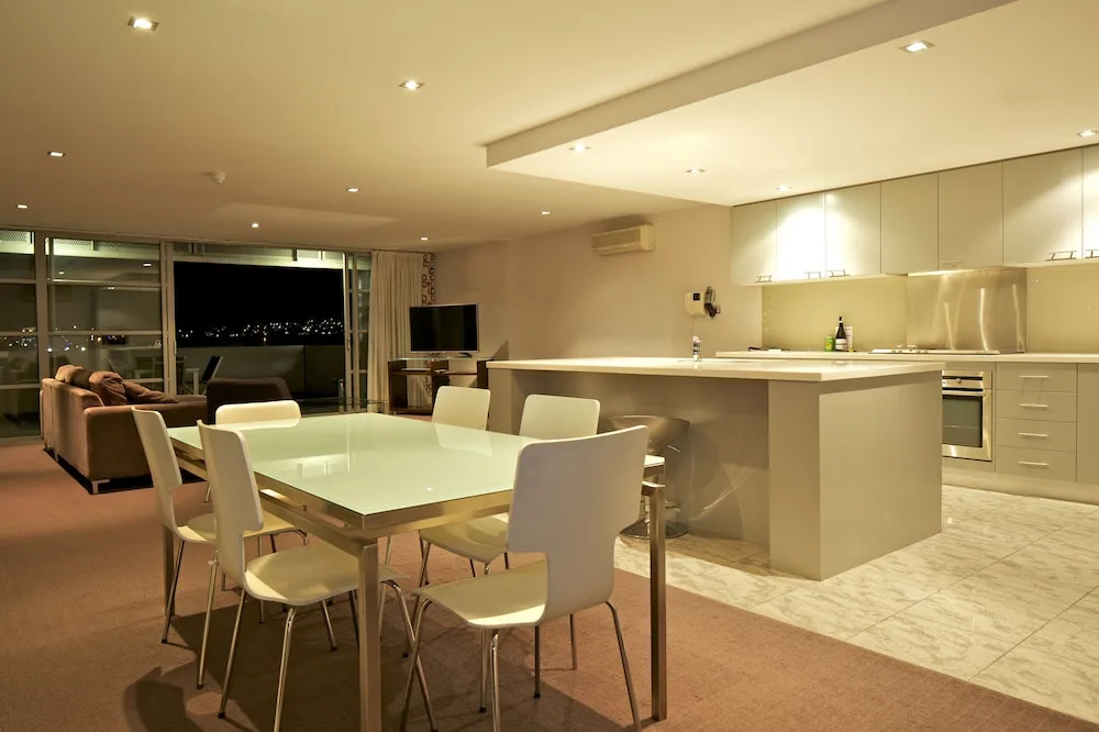 Zero Davey Boutique Apartment Hotel in Hobart, Australia - photo 4