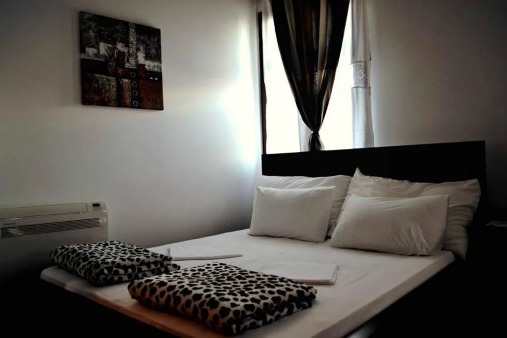 Sokak Boutique Hotel in Berat, Albania - photo 5