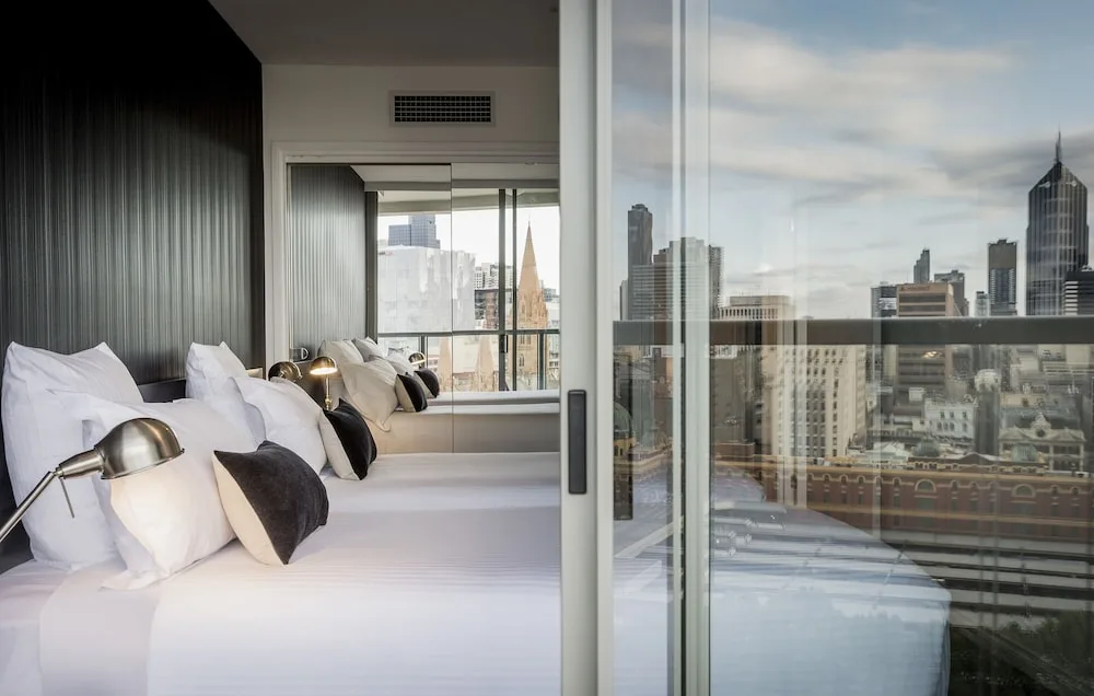 Quay West Suites Melbourne in Southbank, Australia - photo 3