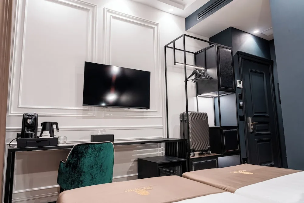 Art Gallery Boutique Hotel  in Durres, Albania - photo 4