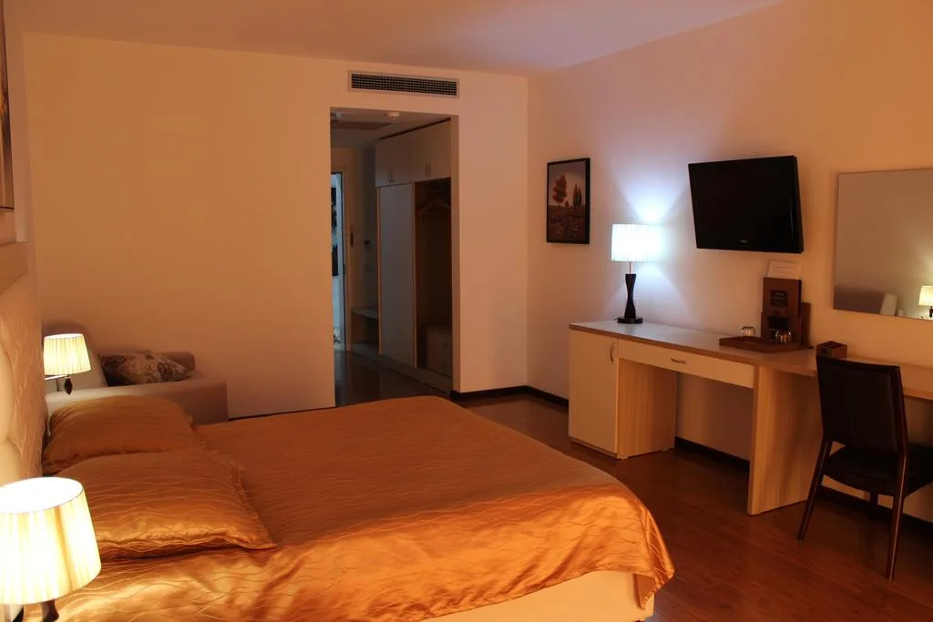Hotel Bleart in Durres, Albania - photo 3