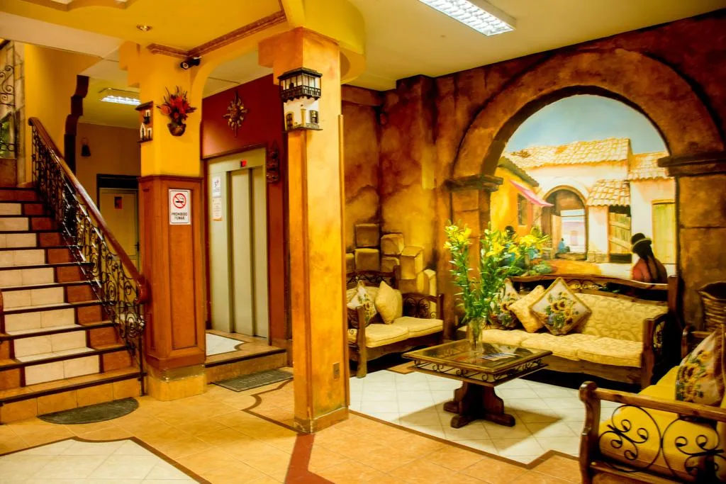 Hotel Las Brisas in La Paz, Bolivia - photo 4
