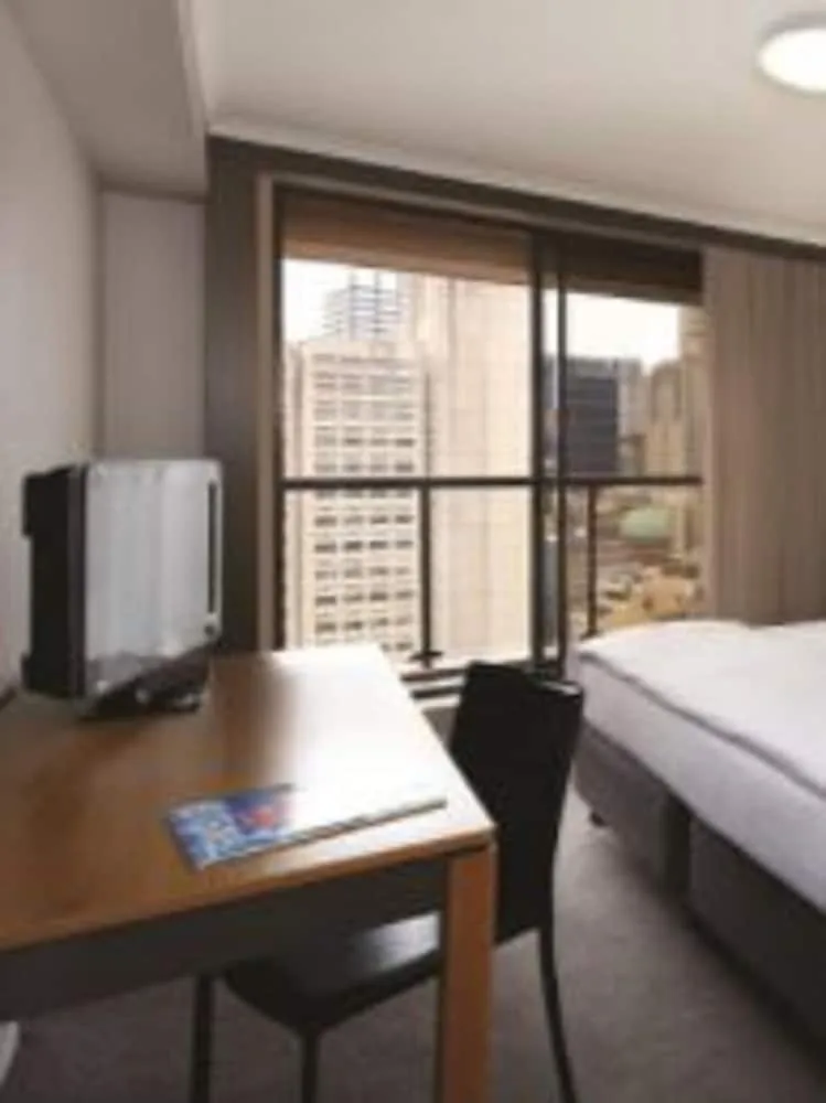 Adina Apartment Hotel Sydney Town Hall in Sydney, Australia - photo 4