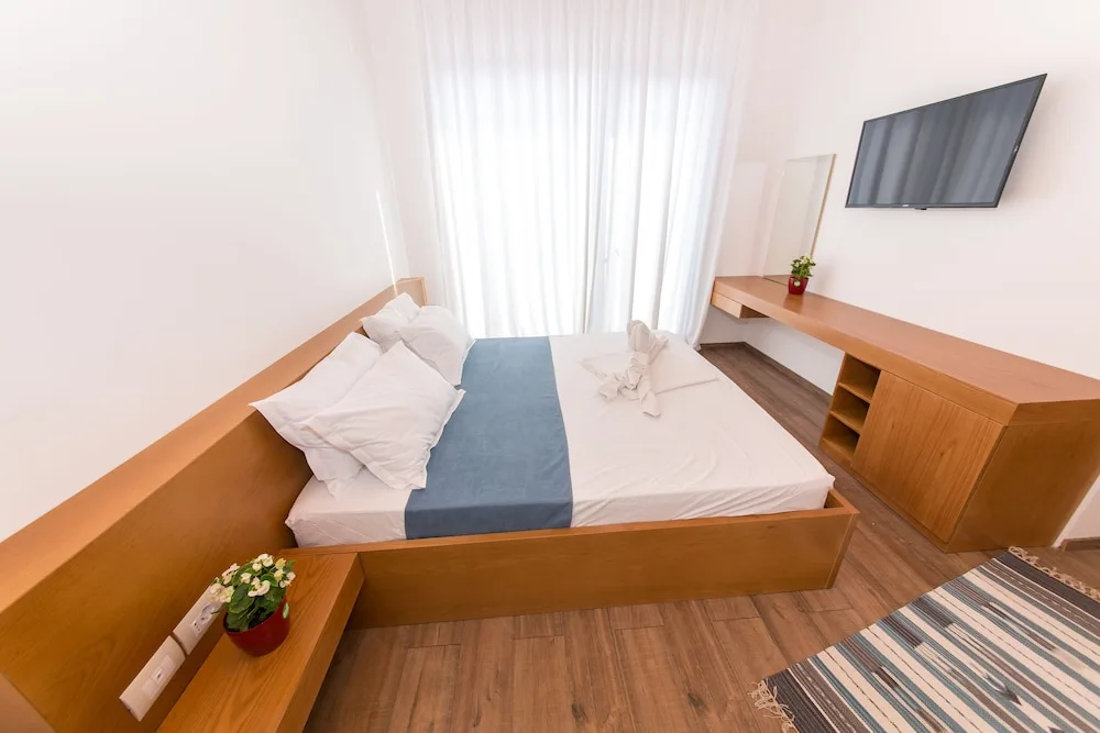 Hildon Eco Hotel in Himare, Albania - photo 5