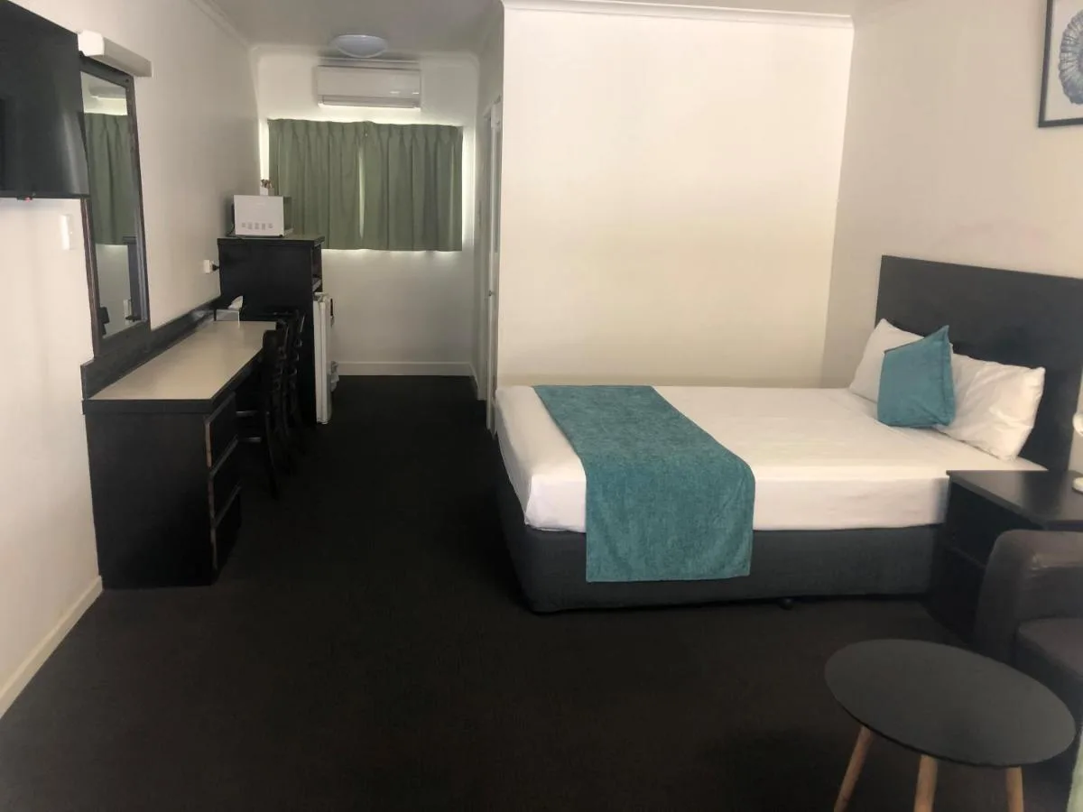 Coral Sands Motel in Mackay, Australia - photo 3