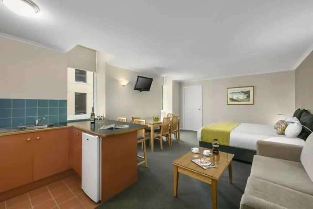Hobart Waterfront Apartments in Hobart, Australia - photo 4