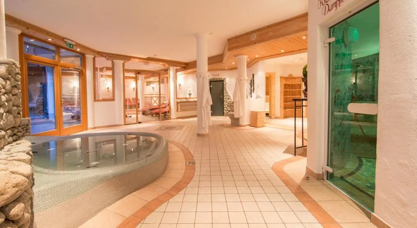 Hotel Stadt Wien in Zell am See A-5700, Austria