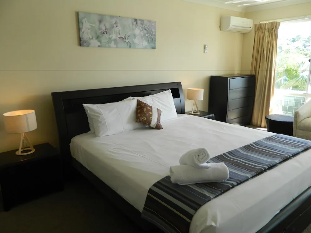 Isle of Palms Resort in Elanora, Australia - photo 4