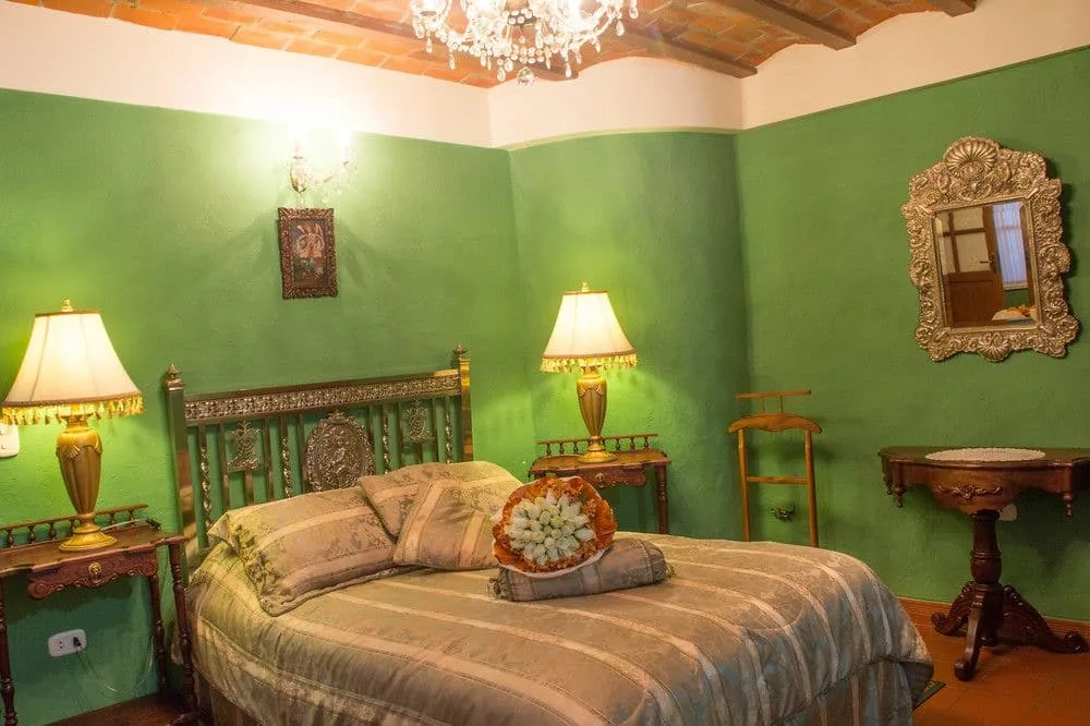 Hotel Monasterio