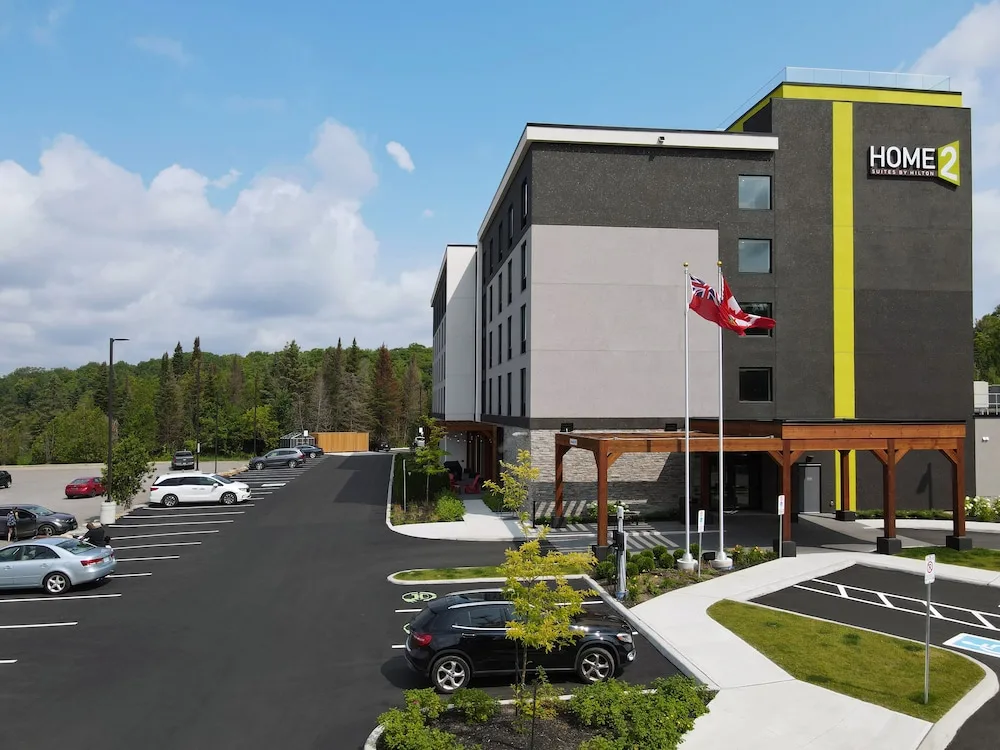 Home2 Suites by Hilton Huntsville in Huntsville, Canada - photo 4