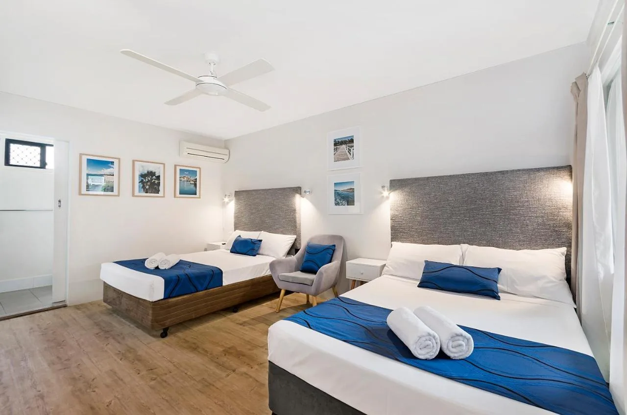 Beach House Motel in Townsville, Australia - photo 5