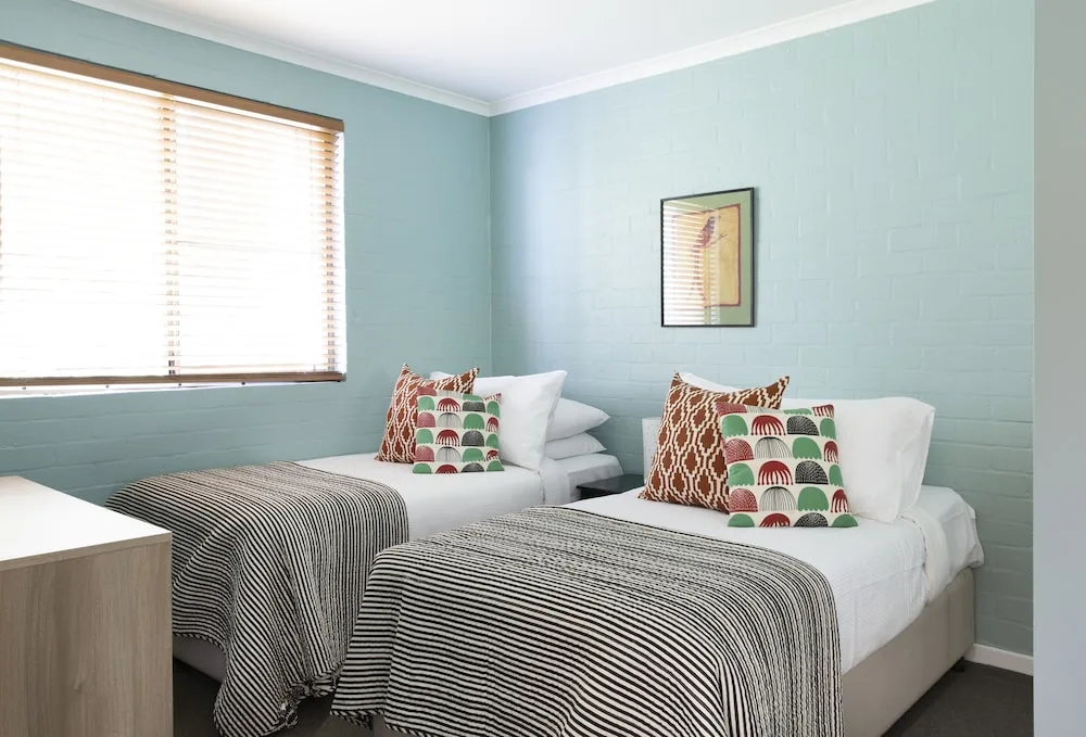 The Oasis Apartments and Treetop Houses in Byron Bay, Australia - photo 4